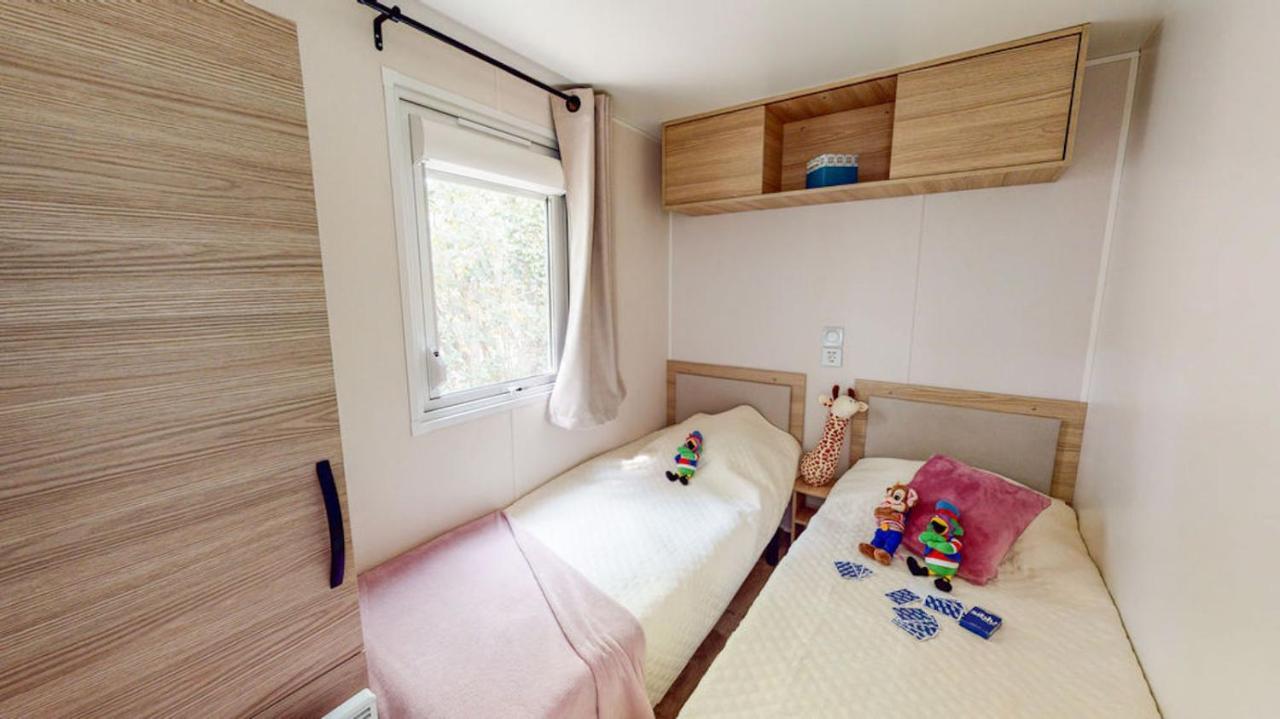לאט New Jungle Lake - Clim - Wifi - Draps & Serviettes - Bbq - 10' Des Plages מראה חיצוני תמונה